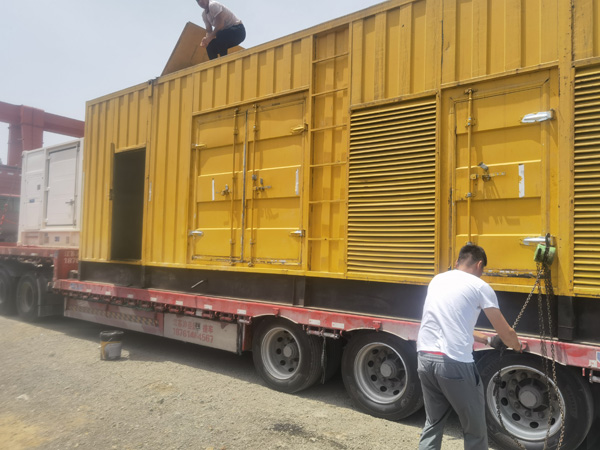 尉犁除了负载情况和发动机维护,还有哪些因素会影响 200kw 柴油发电机的油耗?