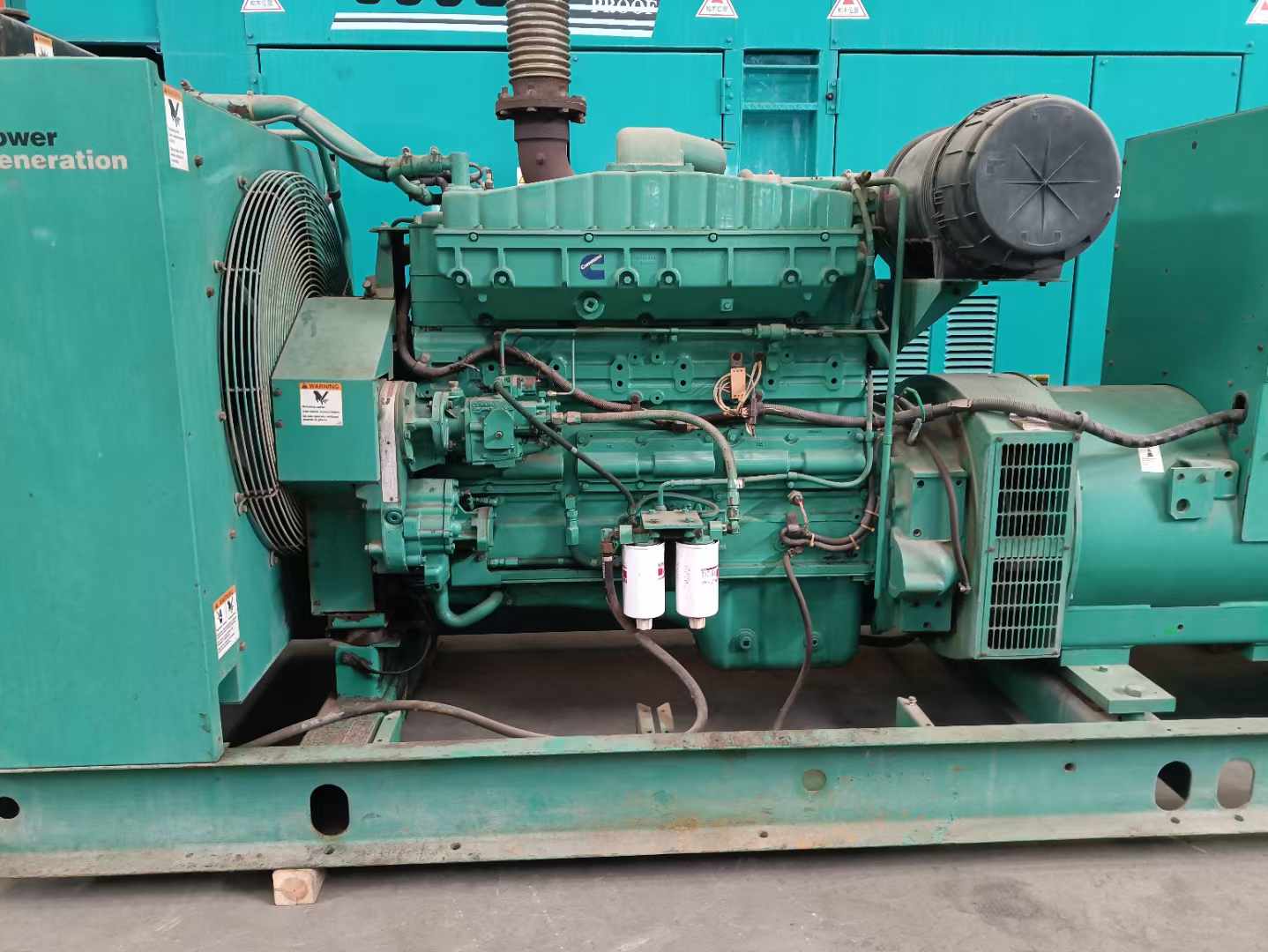 尉犁过载会对 600kW 柴油发电机组造成哪些损害？